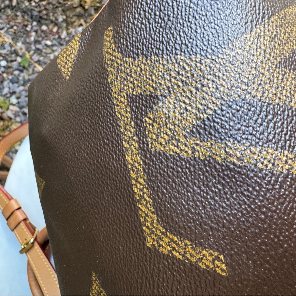 Louis Vuitton Reverse Giant Monogram Speedy Bandouliere 30 - Picture 6 of 16